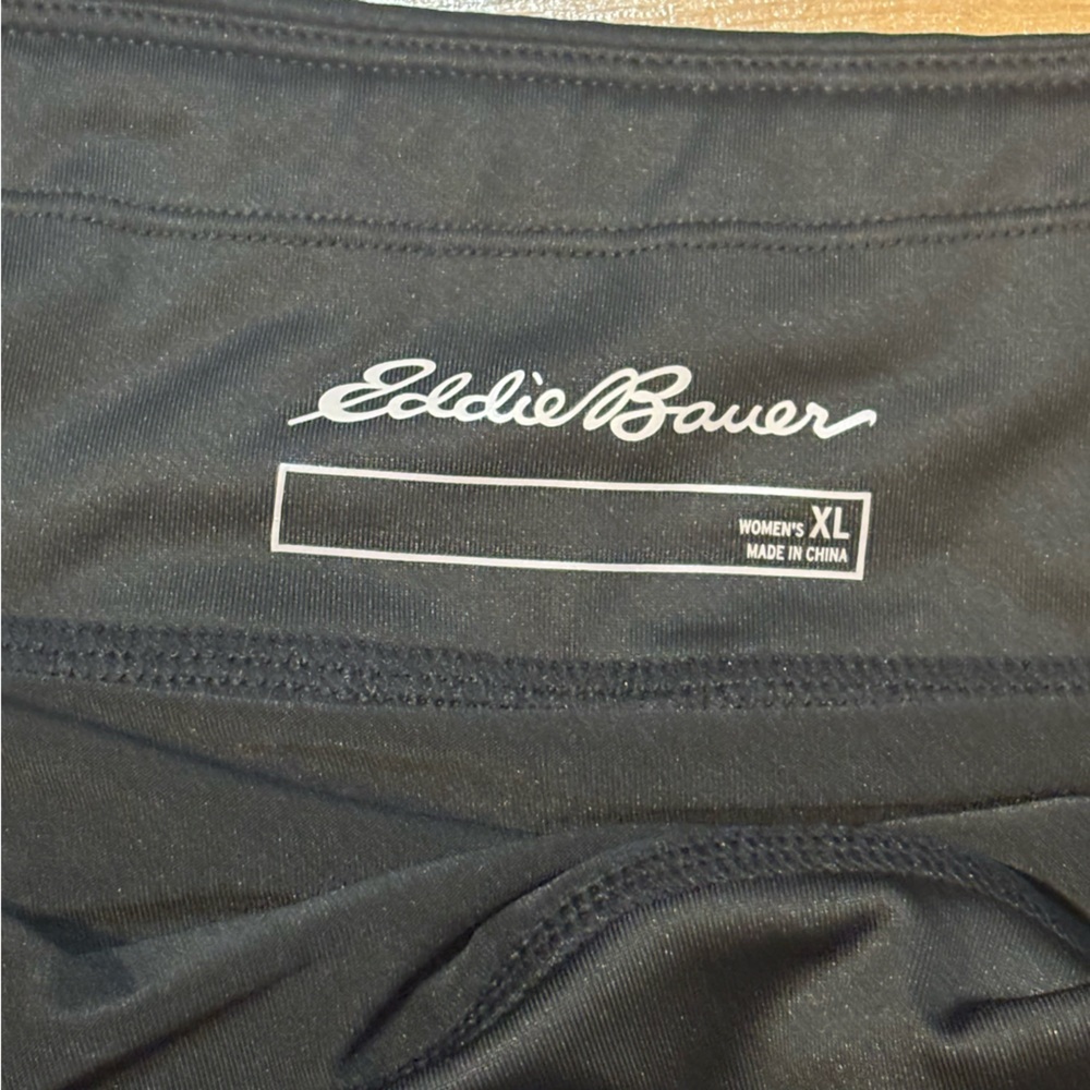 Eddie Bauer Women's Black Athletic Shorts XL Elastic Waist Back Zipper Pocket - Picture 3 of 9